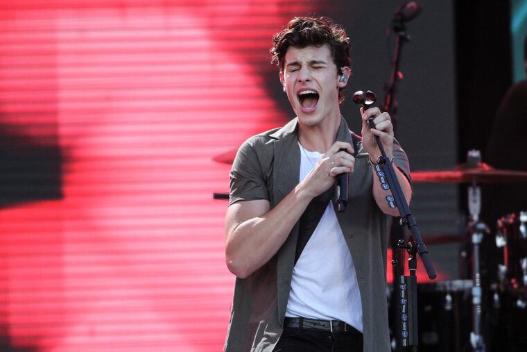 Shawn Mendez performs on Penns Landing during the NFL Kickoff party, Thursday, September 6, 2018.