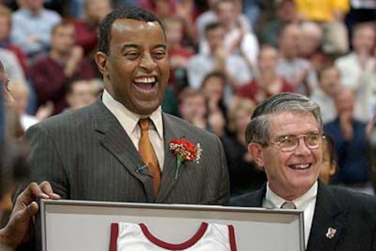 Mike Bantom, seen here at his jersey retirement ceremony at St. Joseph's in 2003, won silver in 1972. (Jerry Loriguss/Staff File Photo)