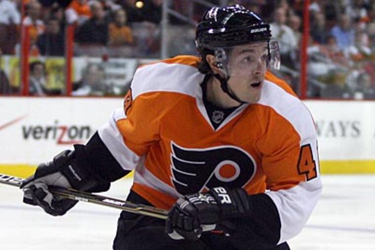 Danny Briere leads the Flyers in goals (24) and points (41). (Yong Kim/Staff Photographer)