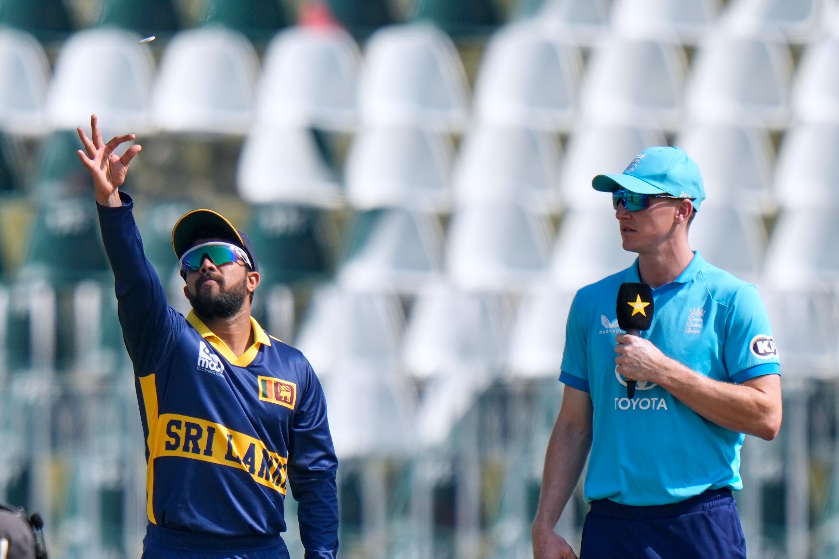 Sri Lanka wins toss, elects to field against England in ODI cricket tri-series