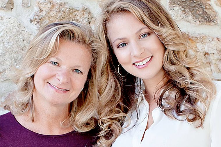 Lisa Scottline and daughter Francesca.