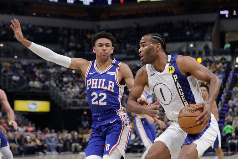 The Pacers' T.J. Warren (1) scored 13 of his 21 points in the second half.