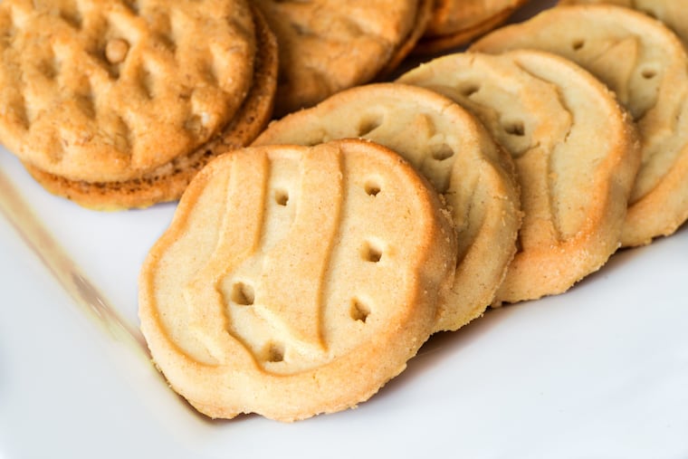 Extra time is getting tacked onto Girl Scout cookie sales due to this week's frigid weather.