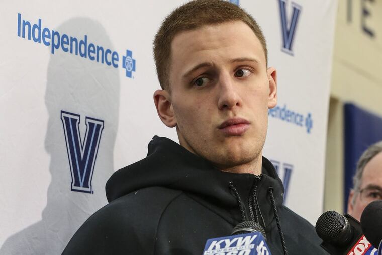 Villanova’s Donte DiVincenzo talks with the media after Monday’s practice.