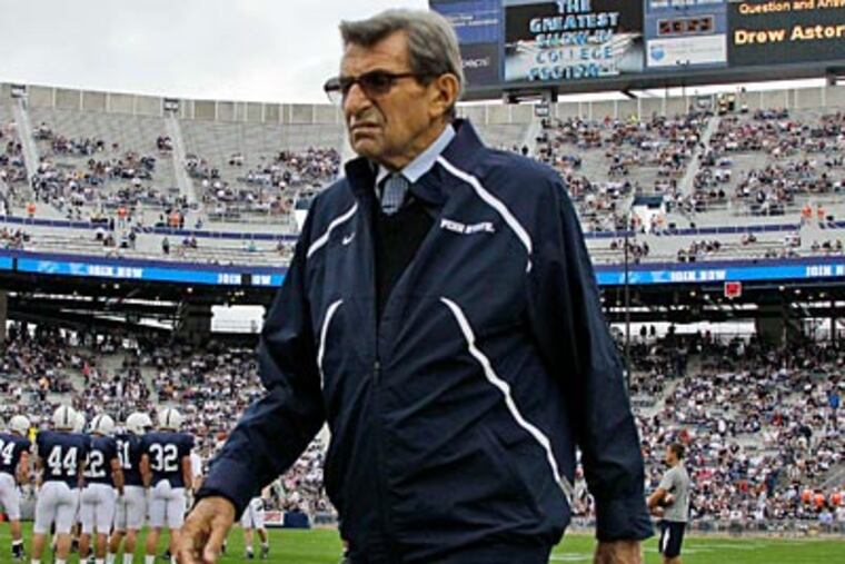 Former Penn State football coach Joe Paterno refractured his pelvis after falling at his home Saturday. (Gene J. Puskar/AP file photo)