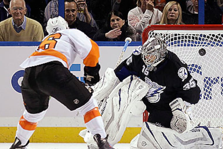 The Flyers avoided a season sweep by the Lightning with last night's win. (Chris O'Meara/AP)