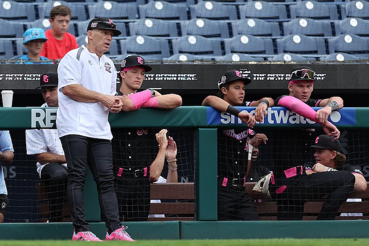 Joe Girardi manages the West team in the All-American Classic on Sunday.