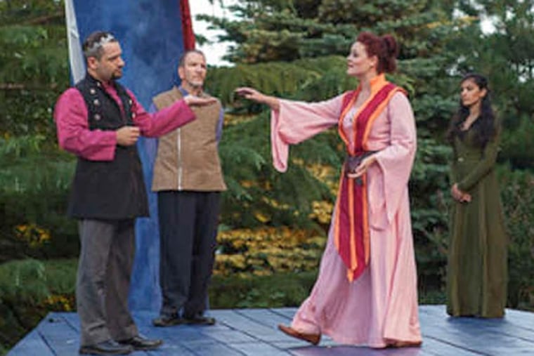 Alex Stewart as Laertes, Clare Mahoney as Ophelia (left); Carl Granieri as King Claudius, Caroline Crocker as Queen Gertrude (center); Griffin Stanton-Ameisen as Hamlet (far right).