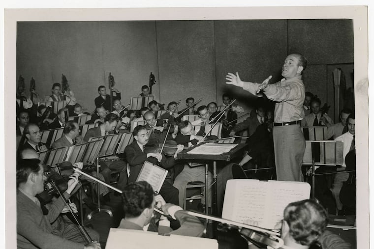 Eugene Ormandy leading the Philadelphia Orchestra in a 1944 rehearsal. Between 1938-1940, the Philadelphia Orchestra played for a series of budget-label recordings but anonymously.