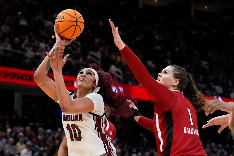 South Carolina center Kamilla Cardoso (10) shoots over North Carolina State center River Baldwin (1) during the first half.