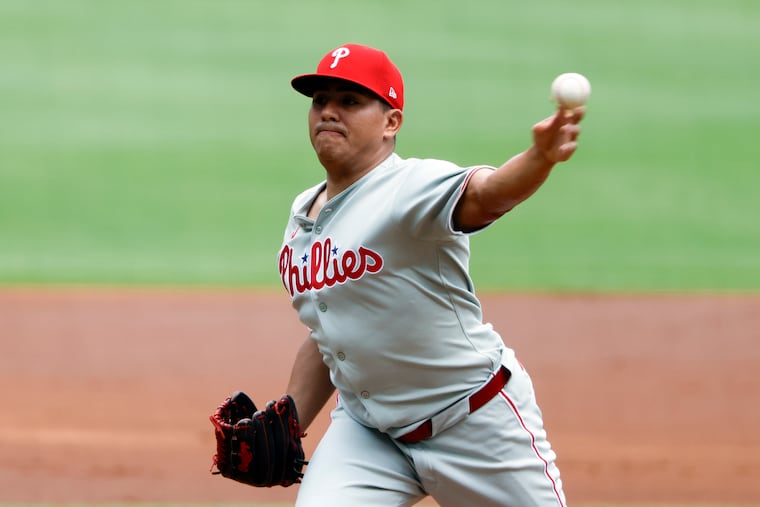 Phillies starter Ranger Suárez pitches during the first inning against the Braves.