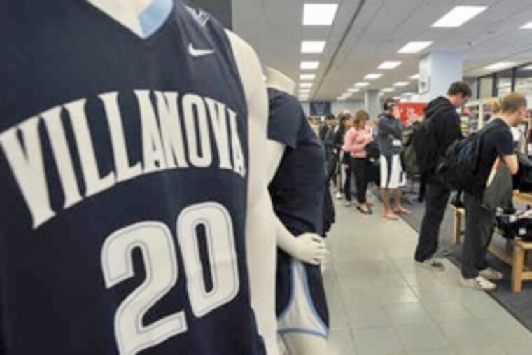 Shirts, hats and other team items have been moving fast at the University Shop on the Radnor campus. The Wildcats last won the national basketball title in 1985. (Sharon Gekoski-Kimmel / Staff Photographer)