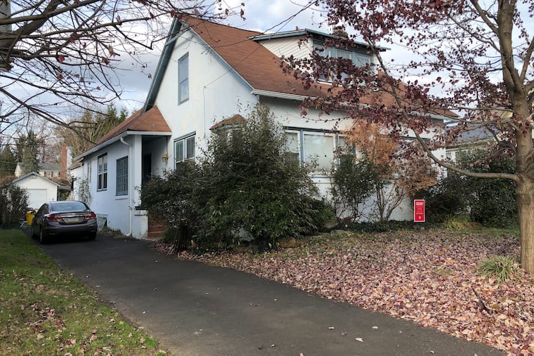 Investigators say Robert McIntyre and Sheila Dolan were found dead in their home Monday night in Springfield Township. Their daughter, Julia McIntyre, was found there as well, dead from a self inflicted wound.