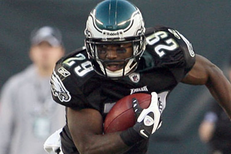 "I just want to hopefully pick up where Brian left off," LeSean McCoy said. (Yong Kim/Staff file photo)