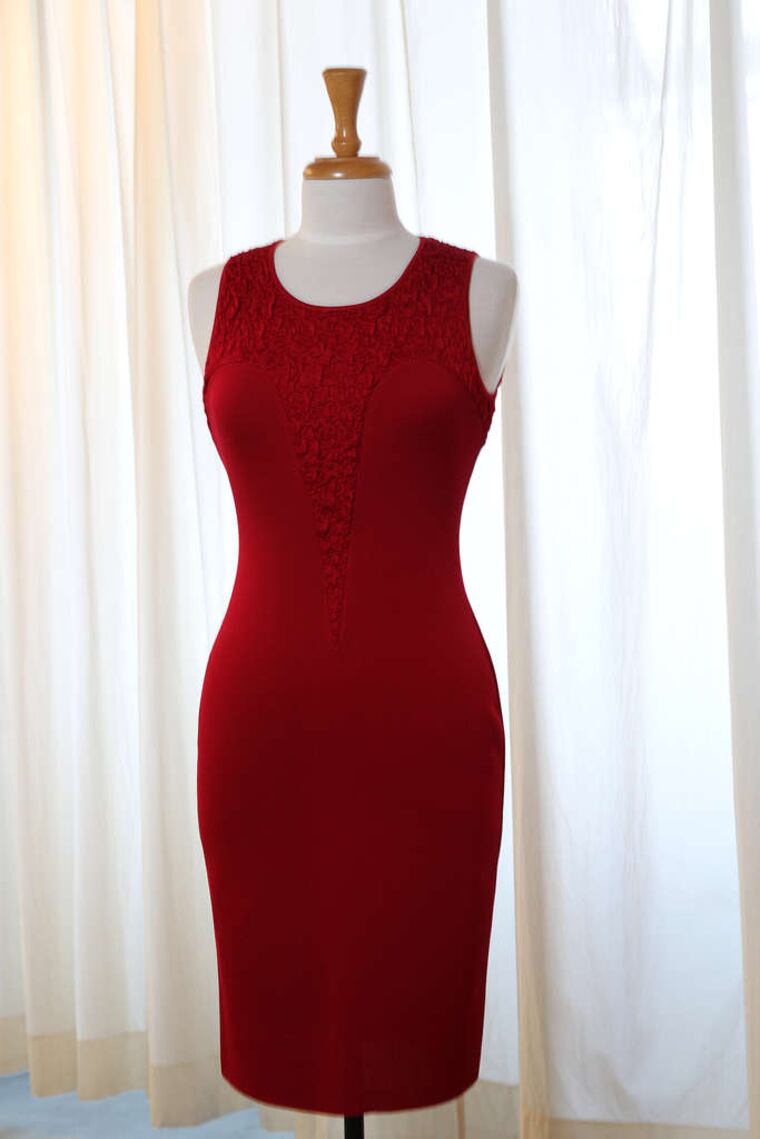 Mirror, Mirror: Manayunk designer Paula Hian could be breaking through