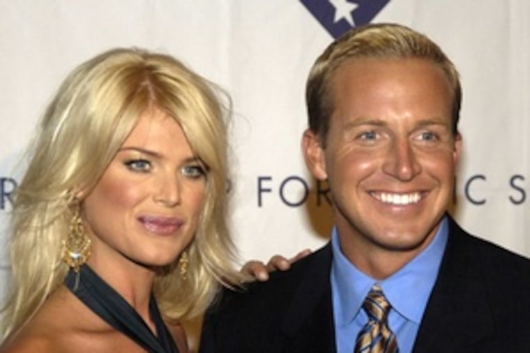 CBS3 anchor Alycia Lane, right, and CBS2's Chris Wragge of New York? Wragge is separated from wife Victoria Silvstedt, left. (See "This just in.")