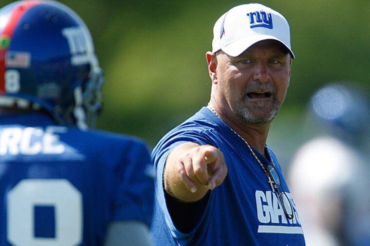 Giants linebacker coach Jim Herrmann (AP Photo/Mike Groll)