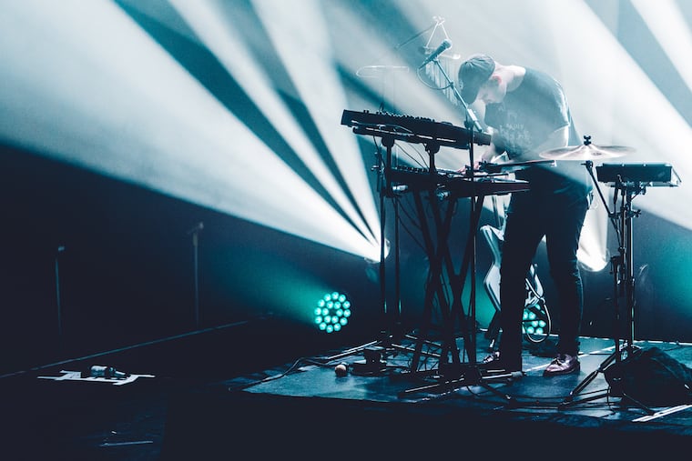 Mura Masa performing live