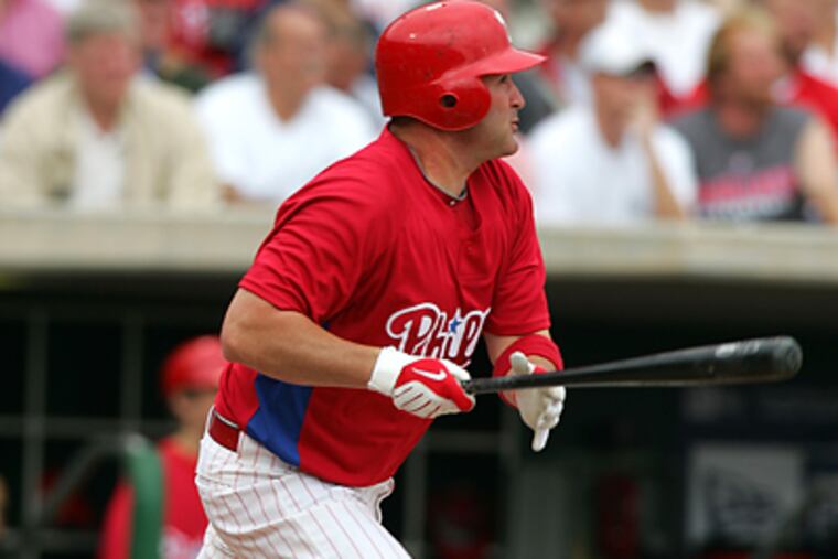 Phillies catcher Brian Schneider has spent all of his decade-long career playing in the N.L. East. ( David Swanson / Staff Photographer )
