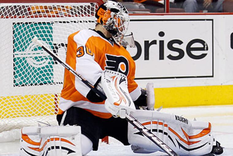 Ilya Bryzgalov is 7-4-2 with a save percentage of .899 and a 2.78 goals-against average this season. (Yong Kim/Staff file photo)