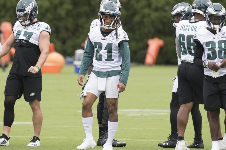 Philadelphia Eagles' .Ronald Darby, CB, (21), center, lines up for war-ups during NFL football training camp at the Nova Care Center, Philadelphia. Monday, August 20, 2018. JOSE F. MORENO / Staff Photographer