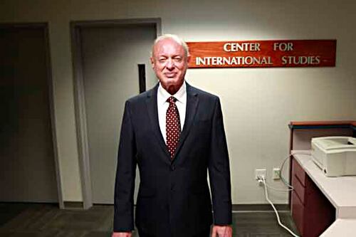 Kevin Riordan: His mission: Better eye care worldwide