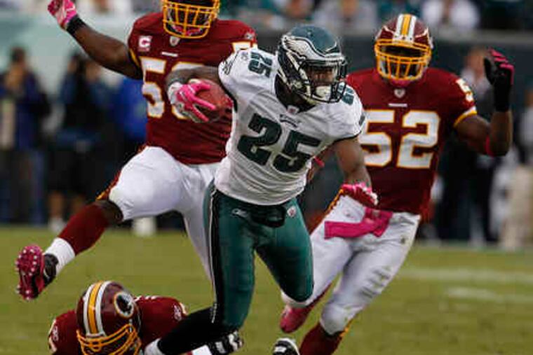 LeSean McCoy, who finished game vs. Redskins with cracked rib, has racked up 445 total yards.