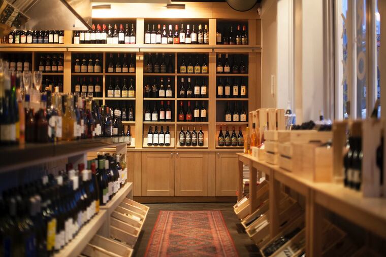 Audrey Claire Cook has changed to Audrey Claire Cork to sell wine. The move is said to be temporary.