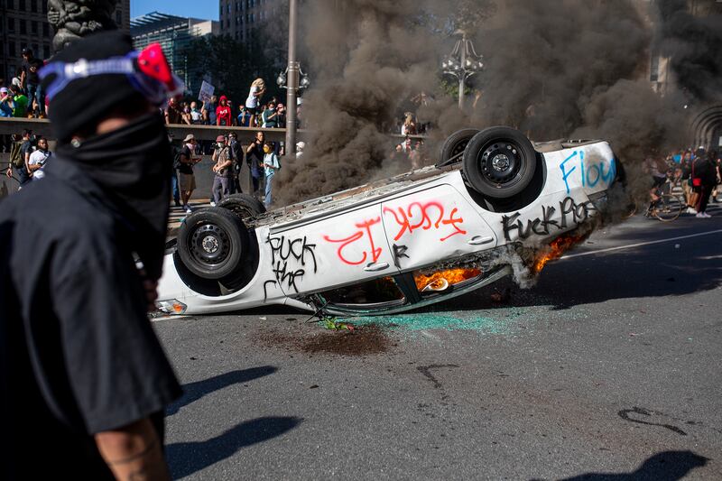 N.J. man admits to setting cop cars ablaze in Philly, inciting riot in ...