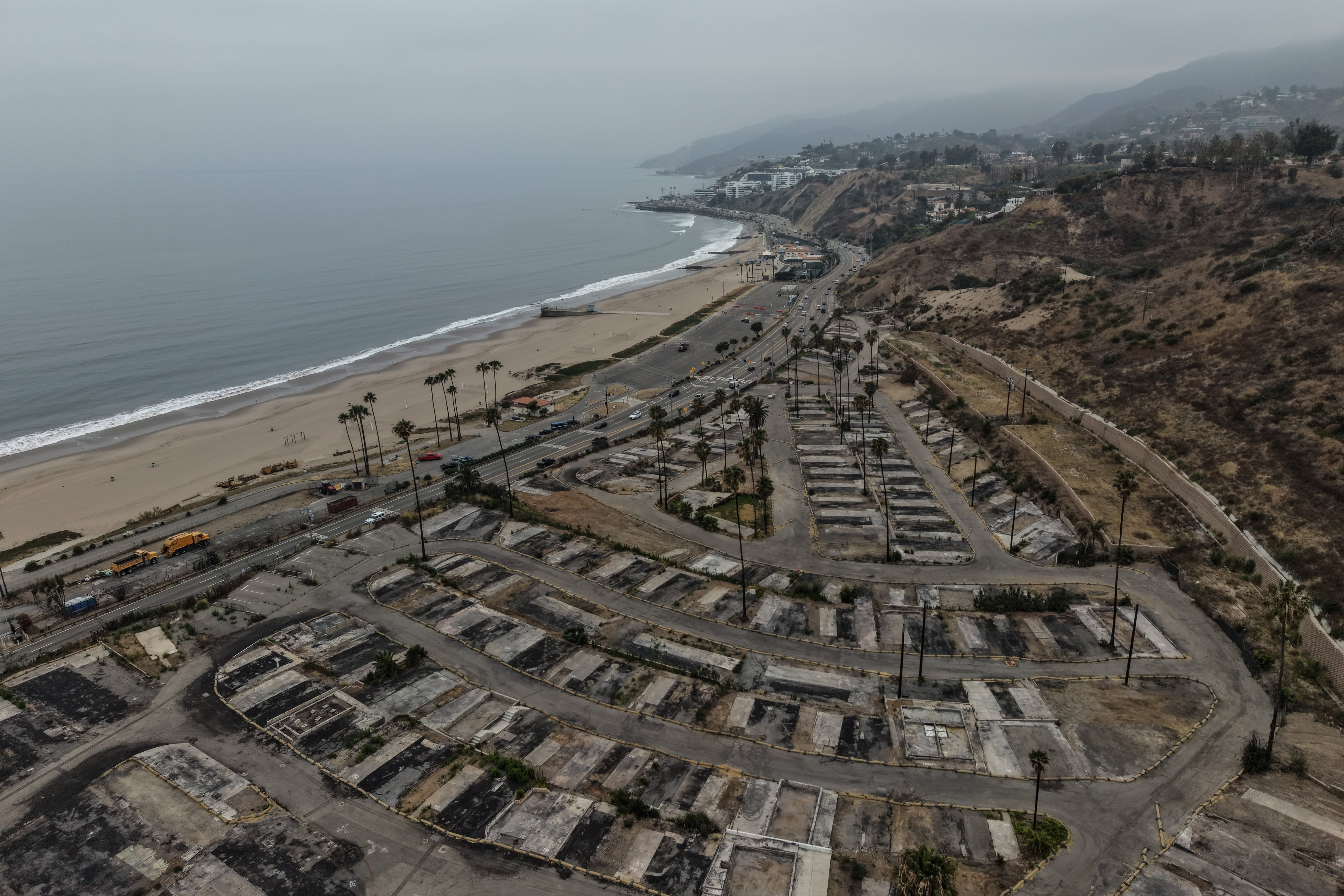 Palisades Fire Trial Ends in Hung Jury; Prosecutors and Defense Face Retrial Decision