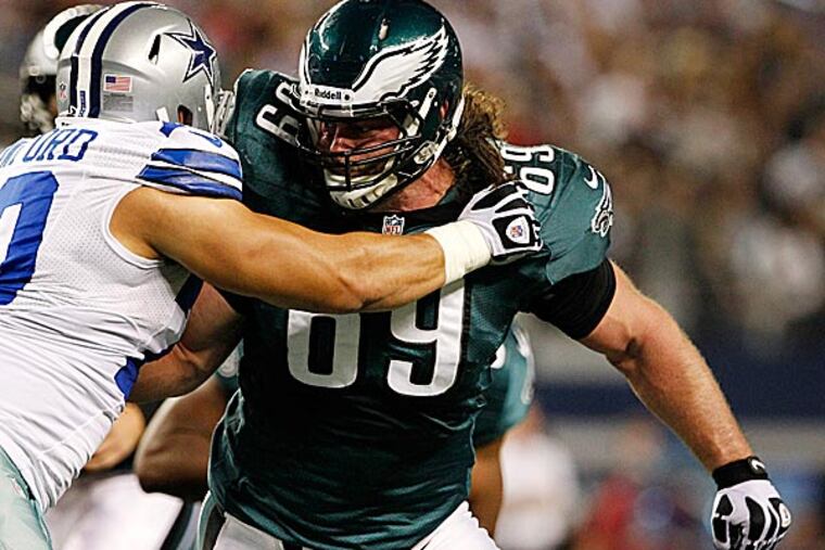 Eagles left guard Evan Mathis. (Tony Gutierrez/AP)