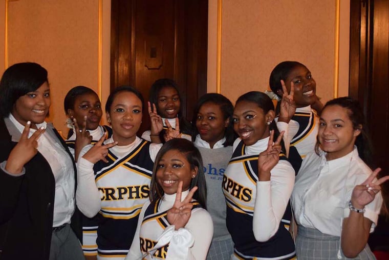 Cristo Rey school cheerleaders show school spirit at the Vivo Cristo Rey gala.
MAGGIE HENRY CORCORAN / For the Inquirer