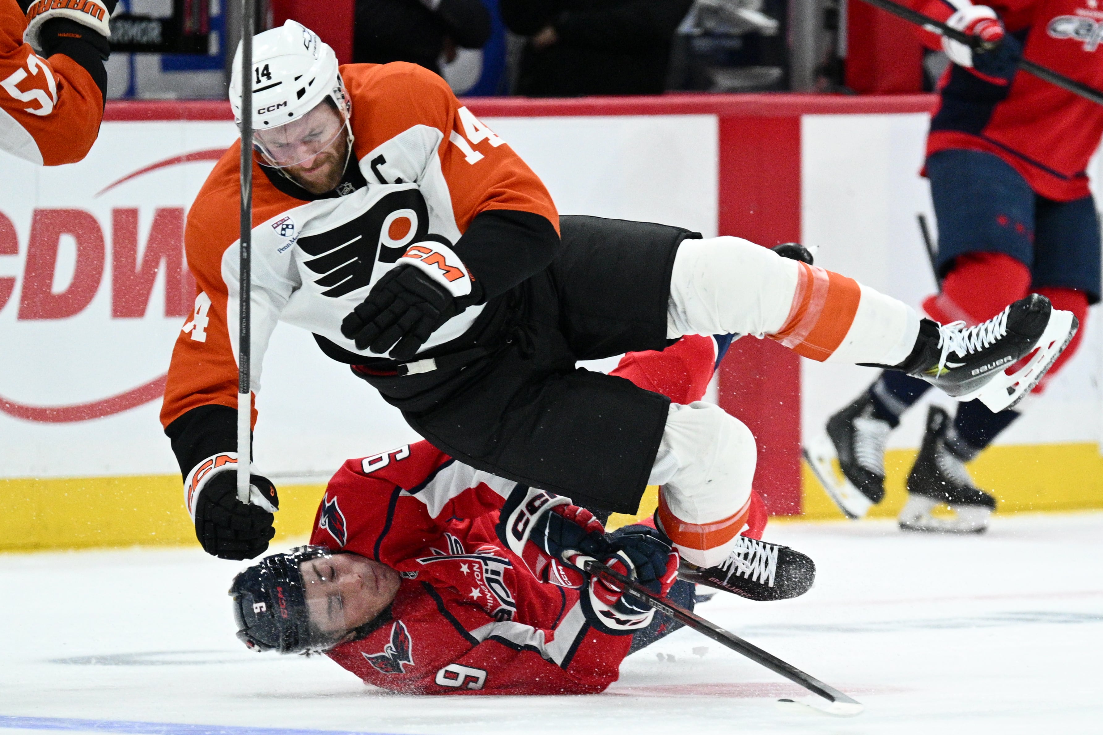 Flyers’ early-season struggles continue with 5-2 loss to the Capitals