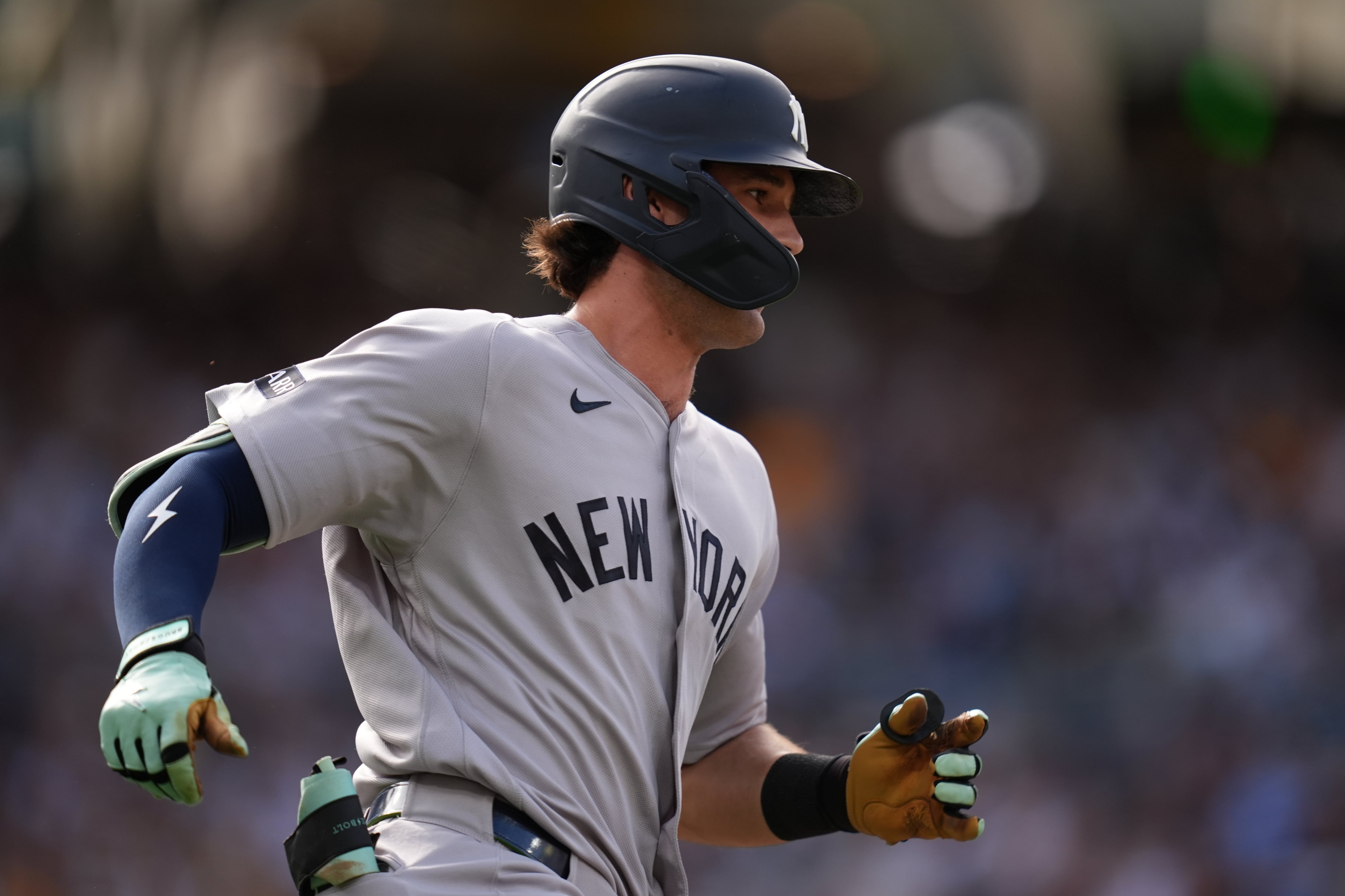 Spencer Jones starts key rally against hometown team as Yankees beat Padres 5-1