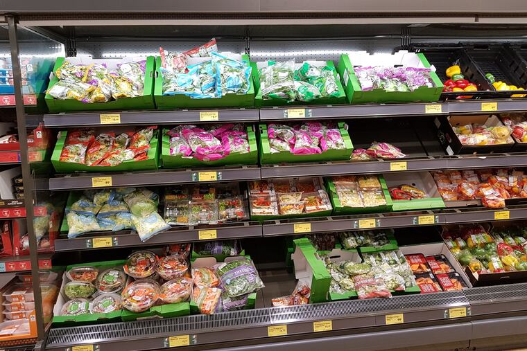 The Maryland-based Lancaster Foods has voluntarily recalled seven batches of Giant, Lancaster, and Robinson Fresh brand greens because of listeria risks.