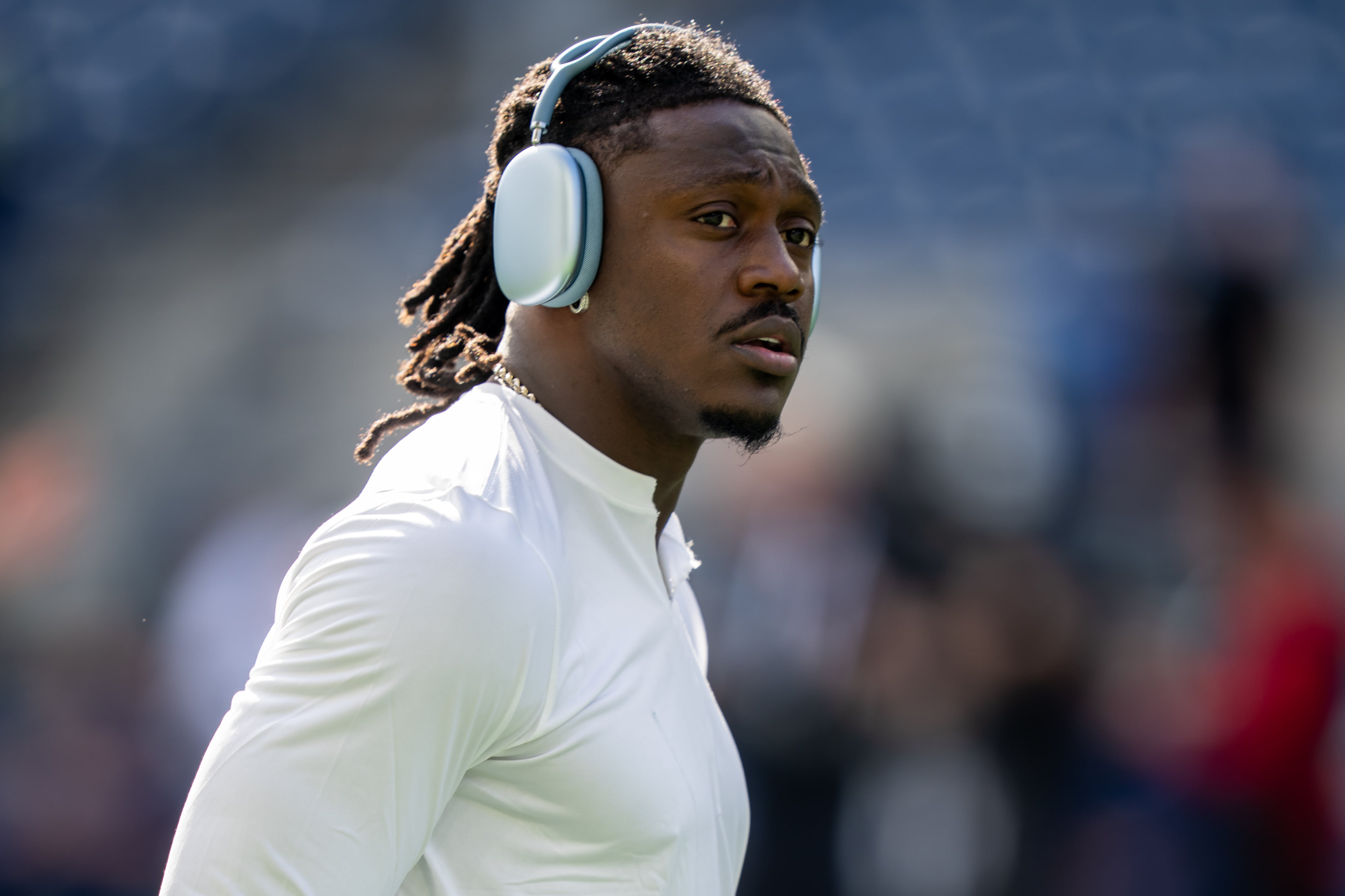 Patriots' A.J. Brown returns from IR after missing 4 games with ankle injury