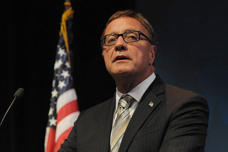 At Rider College, Steve Lonegan speaks at a political forum on Sept. 24, 2013. ( APRIL SAUL / Staff )