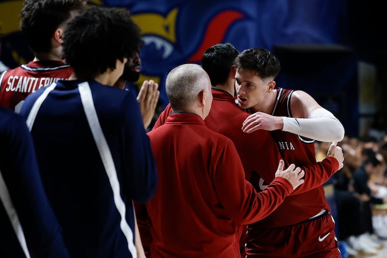 Ethan Roberts (right) scored a game-high 30 points in Penn's Big 5 win at Drexel.