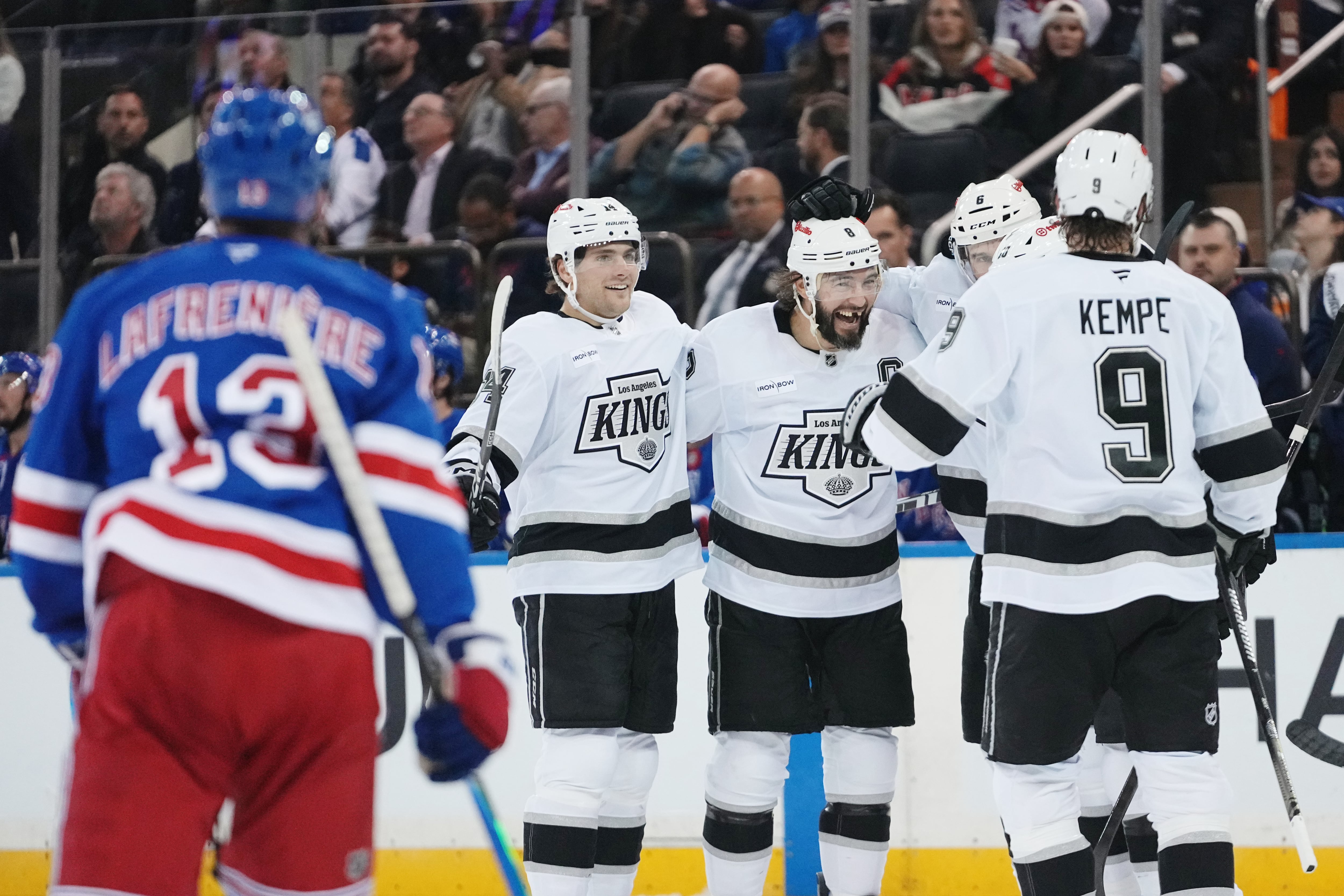 Kings continue hot Eastern Conference trip with 6-3 win over Rangers
