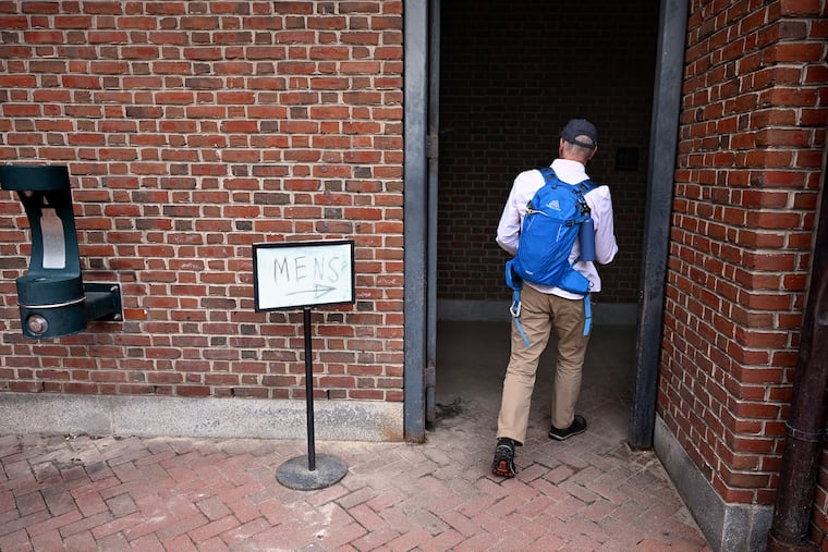 The restrooms on the northwest corner of Fifth and Chestnut Streets in Independence National Historical Park have reopened.