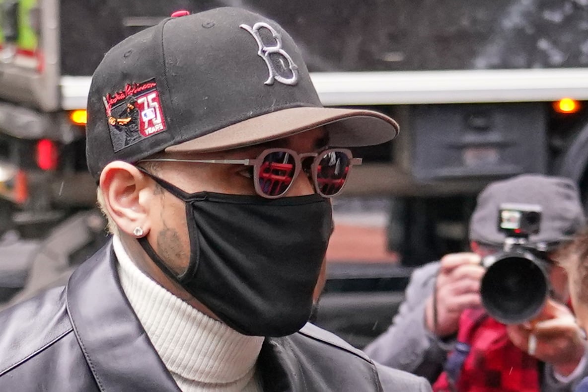 Grammy-winning singer Chris Brown avoids prison time for brawling at a London nightclub