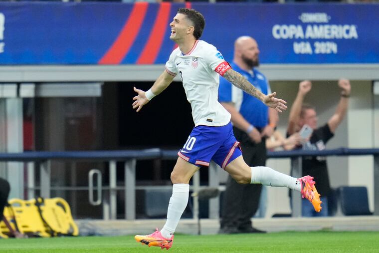 Christian Pulisic celebrates his goal in the U.S. men's soccer team's win over Bolivia.