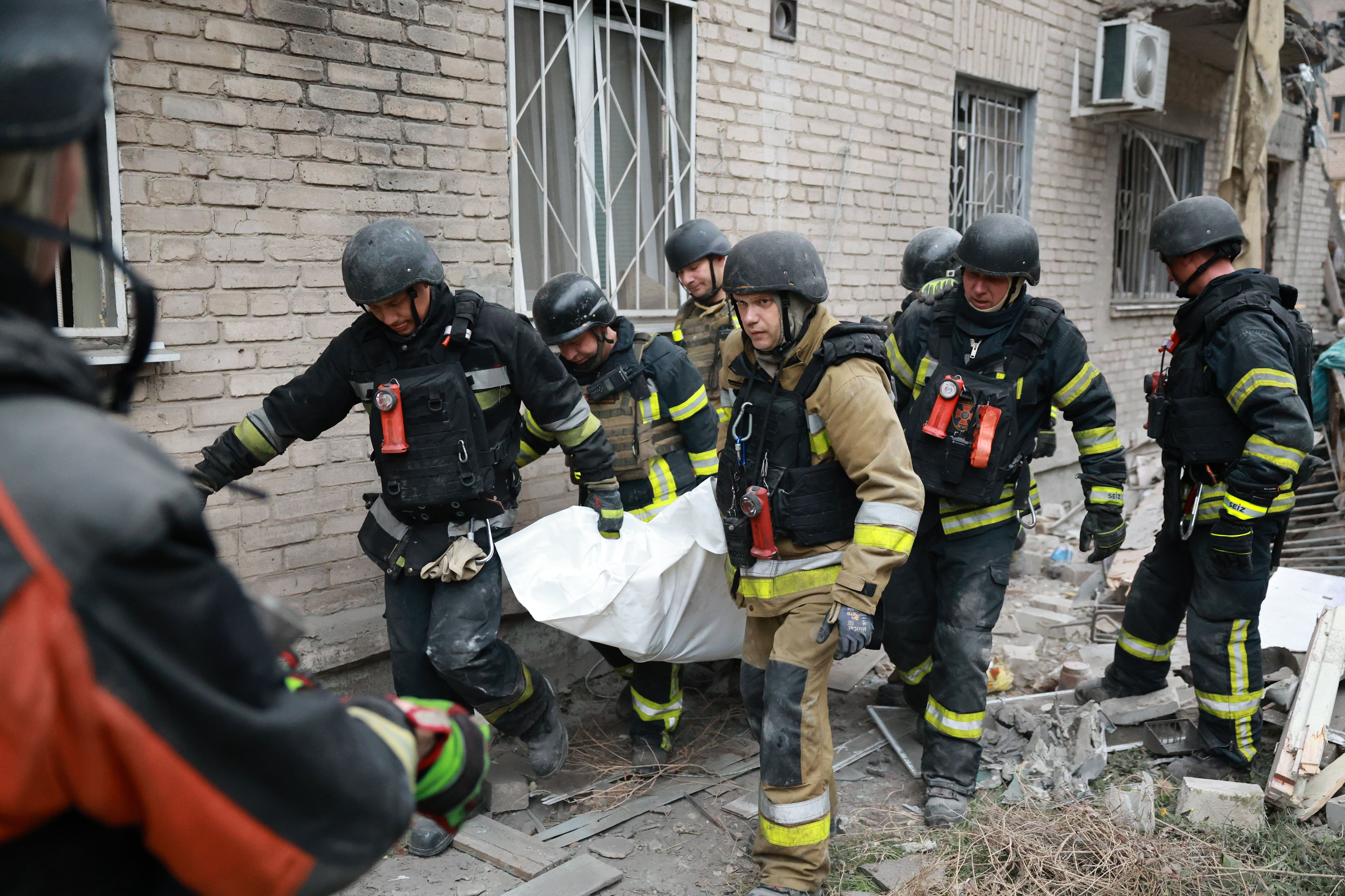 Russian attacks kill 8 in Ukraine after Trump strikes diesel deal with Putin