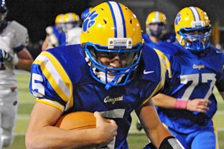 Downingtown East quarterback Kyle Lauletta passed for 182 yards and four touchdowns. (Clem Murray/Staff Photographer)