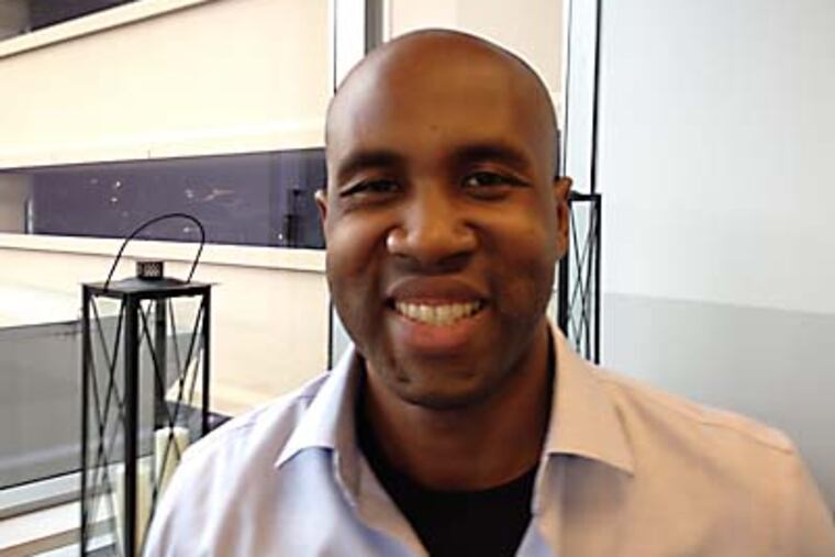 Anthony Coombs, creator of Interact, a new mobile app presented at Mobile Monday event. (for mobile25) photo by Jeff Gelles. ID # 316244