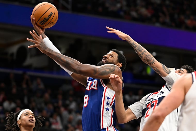 Paul George (center) led the Sixers with 39 points.