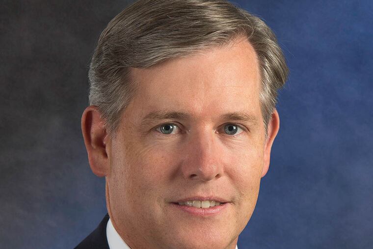 Comcast Corp. has hired Michael J. Cavanagh, a co-president and co-chief operating officer with the Carlyle Group, as its new chief financial officer.