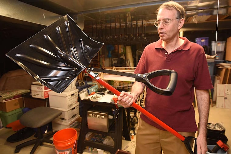 Howie Rosenshine is a finalist in Stellar StartUps with his ergonomic shovel-handle attachment, Shovelution.