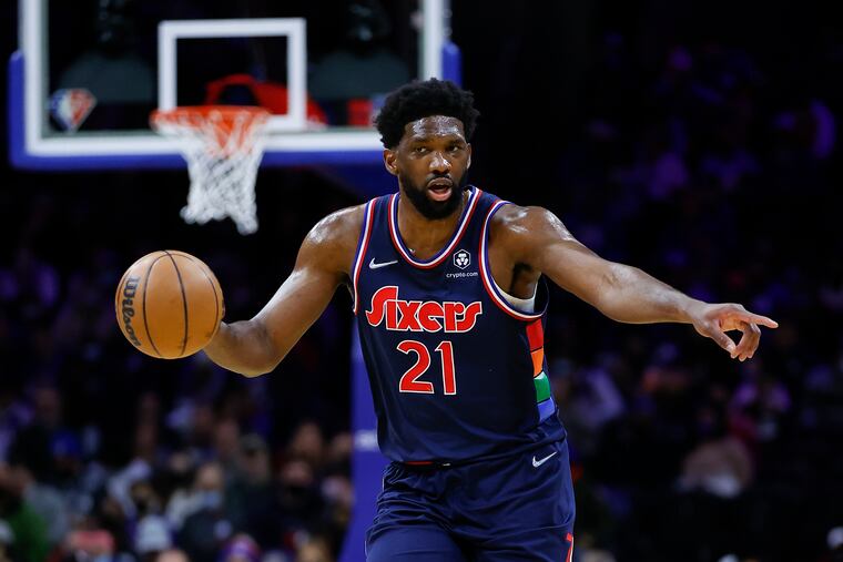 Sixers center Joel Embiid in action against the San Antonio Spurs on Friday.