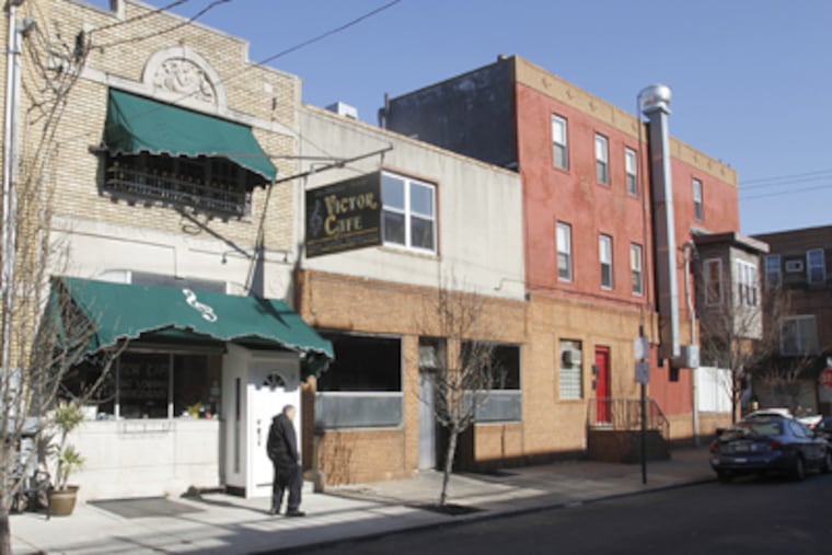 The Victor Cafe in South Philadelphia was founded in 1920 by Lola DiStefano's father-in-law and his wife. (Michael S. Wirtz / Staff Photographer)